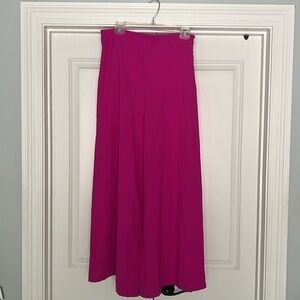 Bright pink pants/slacks